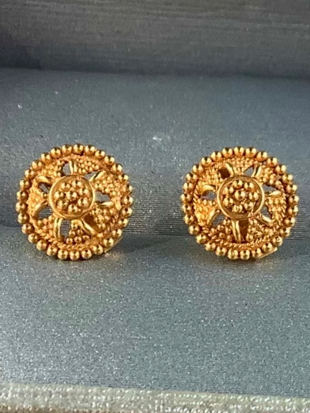 Beautiful 21K Gold Round Shield Post Earrings